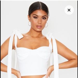 Pretty little thing White cup detail tie tank